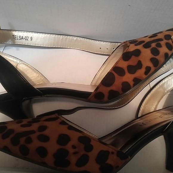Leopard print heels - Picture 1 of 1